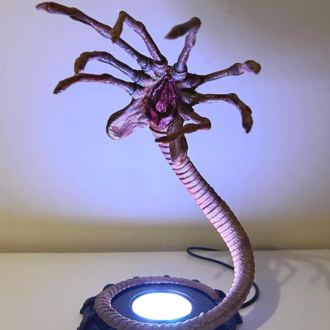 Uzaylı Facehugger Lambası Gece - Lighting Decor Items incelemesi ve fiyatı